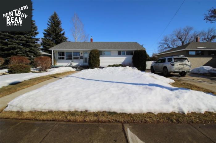 Property 1672 92nd St main img