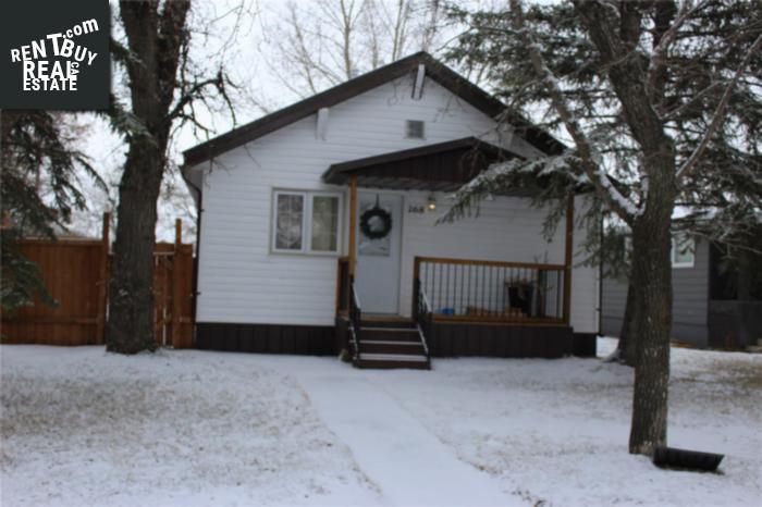 Property 268 3rd Ave E main img