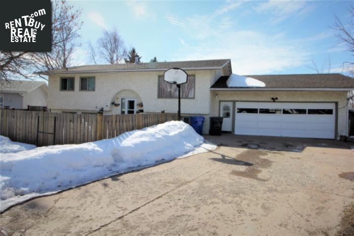 Property 177 Johnson Cres main img