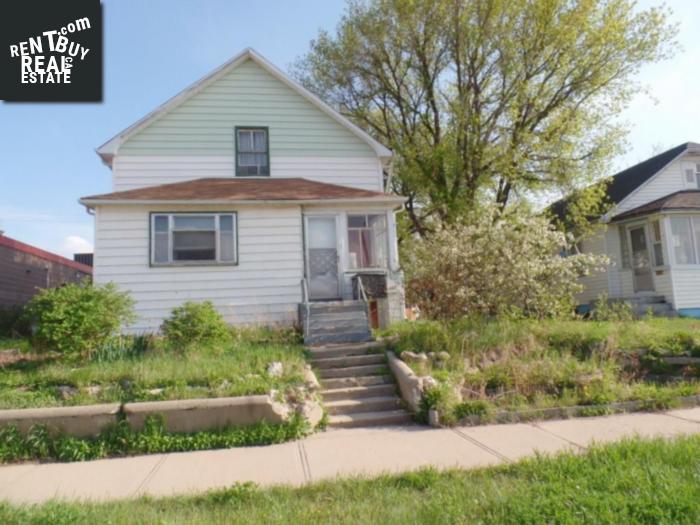 Property 419 Home St W main img