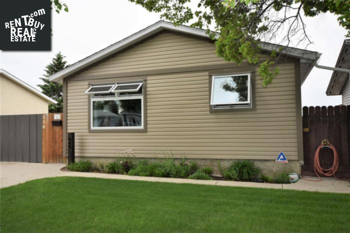 Property 230 Lloyd Cres main img