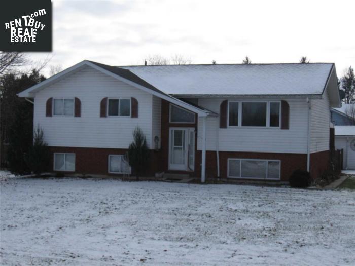 Property 823 Maple Dr main img