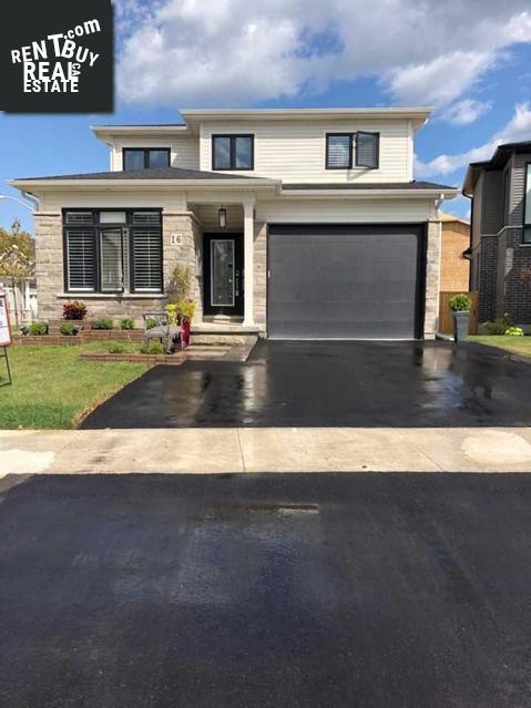 Property 16 Olde School Crt main img