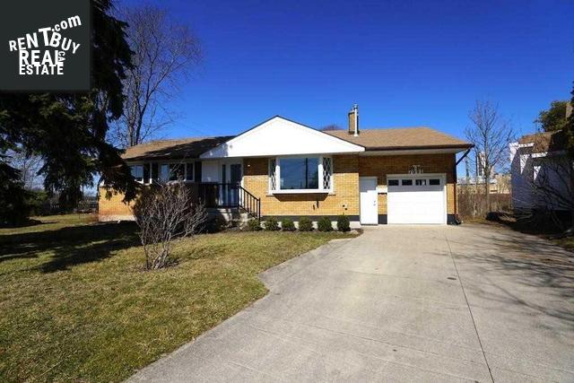Property 7091 Roger Cres main img