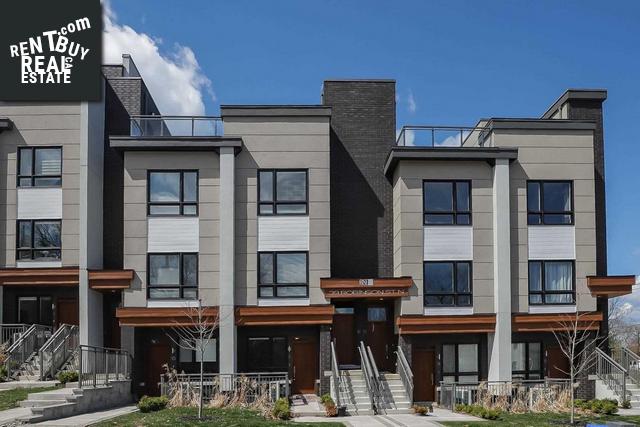 Property #11-39 Robinson St N main img
