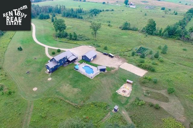 Property 304509 South Line main img