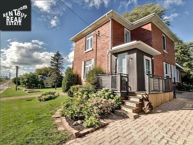 Property 40 Elora St W main img