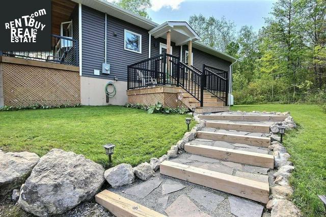 Property 2995 12th Line E main img