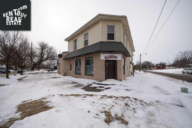 Property 75-79 Erie Ave main img
